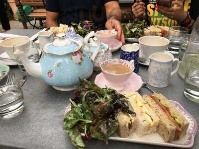 Saint George Tea Room