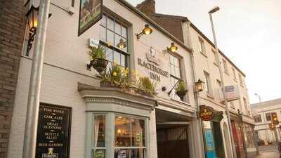 Racehorse Inn