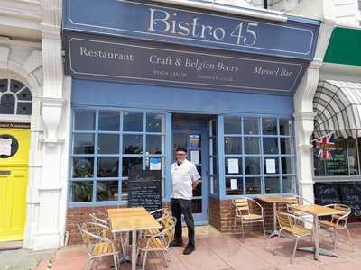 Bistro 45