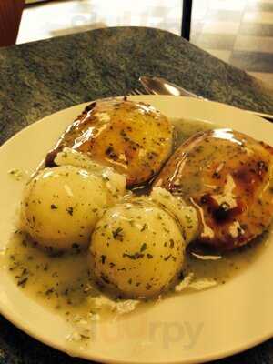 Stacey's Pie And Mash