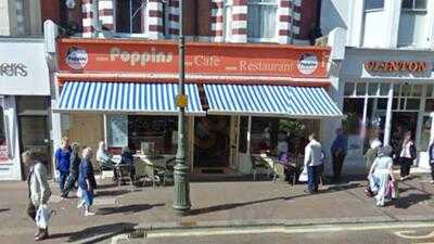 Poppins Cafe