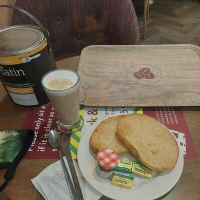 Costa Coffee