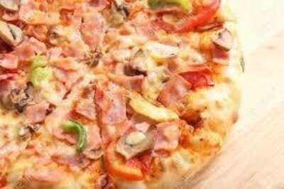 Tasty Chicken & Pizza