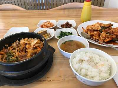 TJ's Korean Restaurant