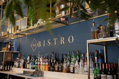 No.5 Bistro