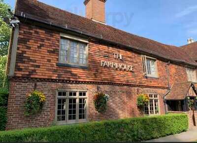 The Farmhouse Pub