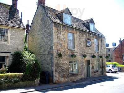 The Twelve Bells Pub And Restaurant