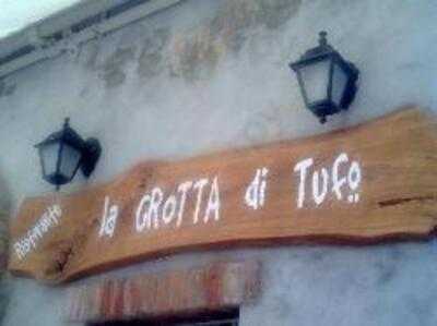 Ristorante La Grotta Di Tufo