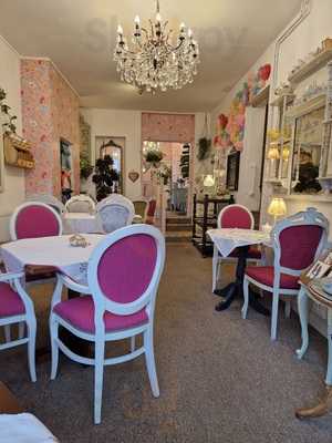 Obadiah Hewitt's Vintage Tea Room