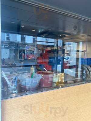 Domino's Pizza - Newton Abbot