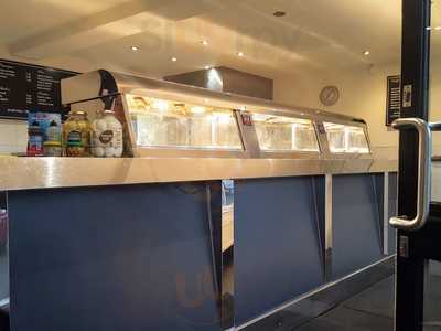 Parkes Fish And Chip Restaurant