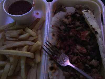 Pars Kebab And Pizza House