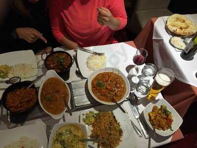 Naaz Indian Restaurant