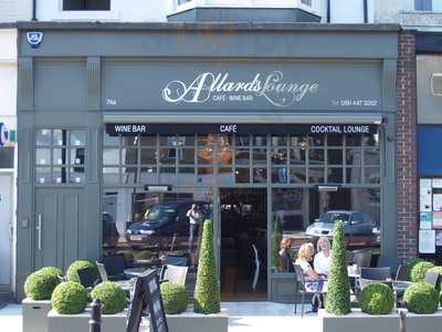 Allard's Lounge