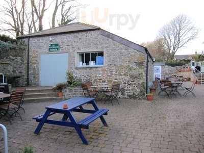 Boathouse Tearoom