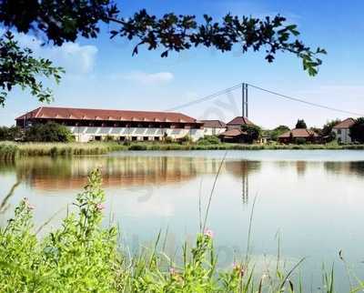 The Humber Bridge Country Hotel