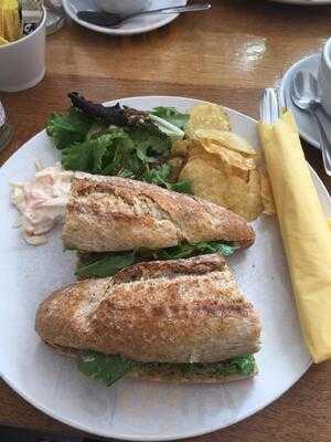 Town Hall Cafe Deli