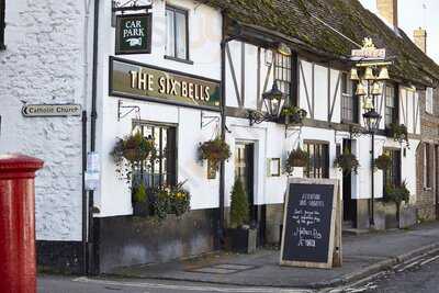 The Six Bells, Thame