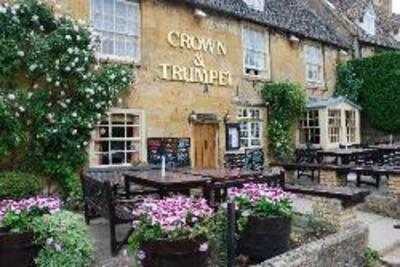 The Crown And Trumpet Inn