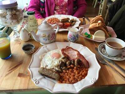 Tiffins Tea Room