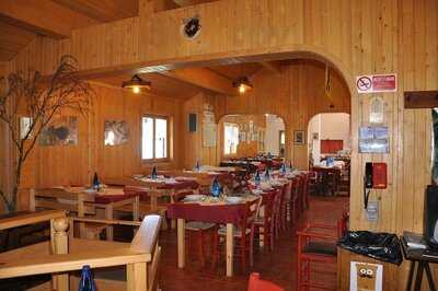 Ristorante del Rifugio Chalet Principe Corsini, Piobbico