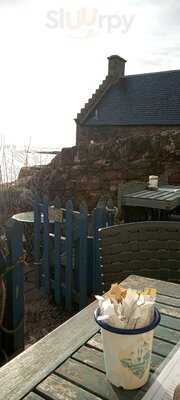 Crail Harbour Gallery