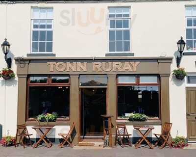 Tonn Ruray Bar & Bistro