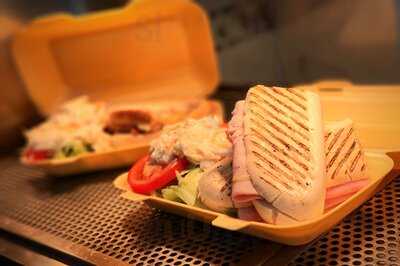 Crossburn Kitchen Cafe & Take-away