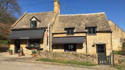 Temple Guiting Pantry