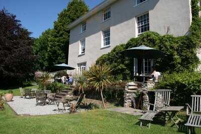 Plantation House Restaurant