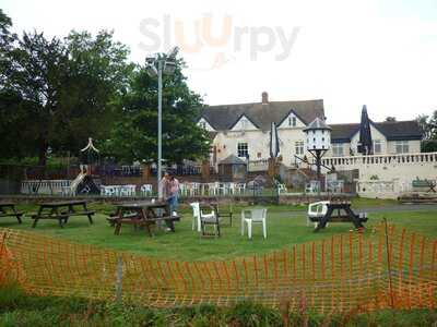 The Fleet At Twyning