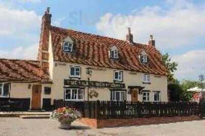 The Three Horseshoes