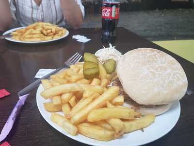 Peanuts Smokehouse Barbecue