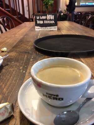 Caffe Nero