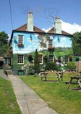 The Farm Pub