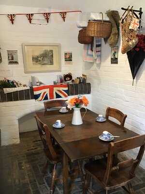 The 1940’s Tea Room