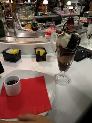 Chocolate Lounge