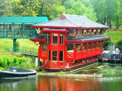 Feng Shang Princess Floating Restaurant