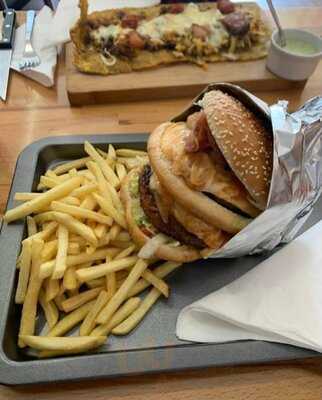 Migue's Burger