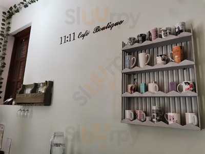 11 11 Cafe Boutique