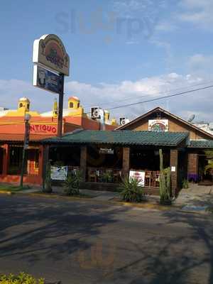 Cocodrilo's Grill