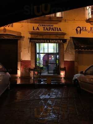 Cenaduria La Tapatia