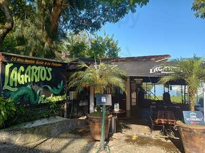 Lagarto's Bar