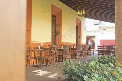 La Casona Plaza Gastronómica