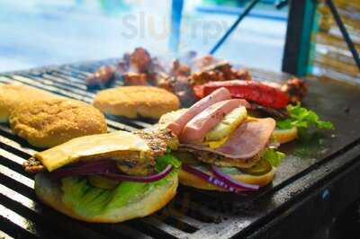 Hamburguesas El Bronco De Monterrey