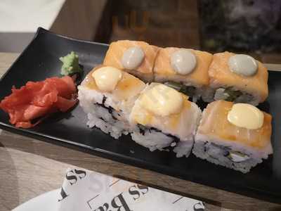 Maki Happy
