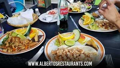 Albertos Puerta Maya