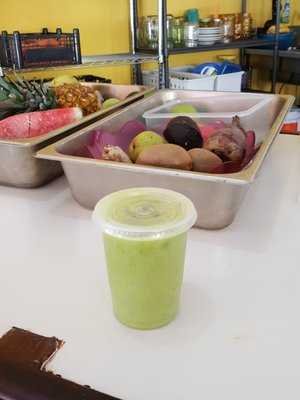 Triny's Juice Bar menu