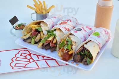 Arbanomexicano Quesadillas Y Shawarmas