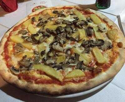 Pizzeria Birreria Antica Coltelleria, Maniago